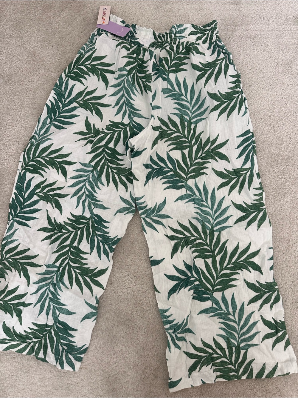 100% cotton Wide-Leg White Pants with Green Leaf Print
